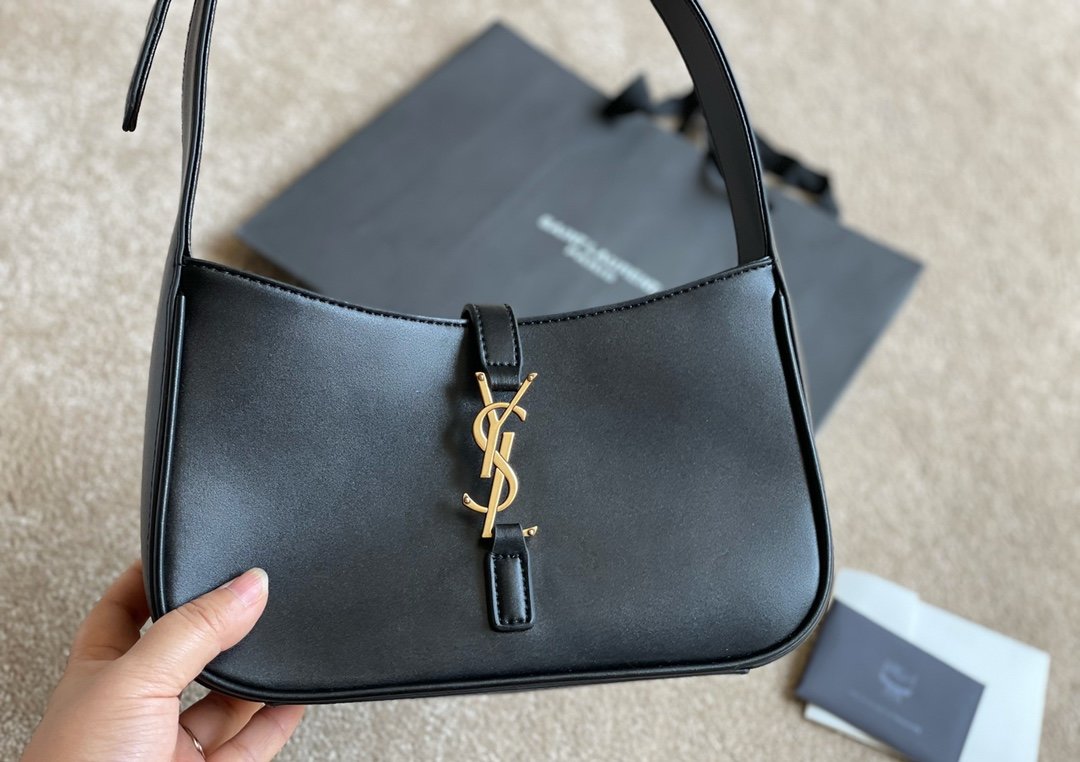 SAINT LAURENT Luxury Designer top quality Shoulder Bag tote Jack 1961 Genuine Leather YSL nylon Women's men Crossbody Bags handbags Wal
SAINT LAURENT Luxury Designer top quality Shoulder Bag tote Jack 1961 Genuine Leather YSL nylon Women's men Crossbody Bags handbags Wal