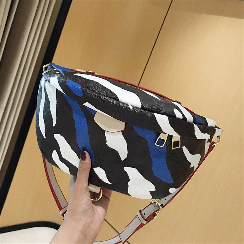 50%off Luxury Brand designer Waist Bags 7041 Camouflage series old flower waistbag with adjustable shoulder strap women's crossbody bag spin, 40*19*16*15cm
50%off Luxury Brand designer Waist Bags 7041 Camouflage series old flower waistbag with adjustable shoulder strap women's crossbody bag spin, 40*19*16*15cm