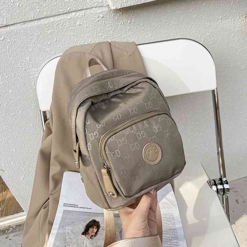 Bag women's light canvas bag 2021 summer new single shoulder backpack versatile fashion trend small messenger Backpack, Khaki
Bag women's light canvas bag 2021 summer new single shoulder backpack versatile fashion trend small messenger Backpack, Khaki