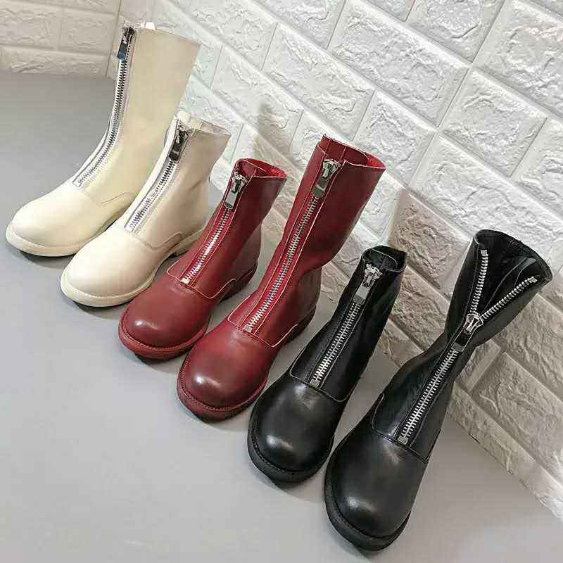 short boots women 2021 autumn and winter leather all-match British style front zipper Martin mid-tube boot size 35-40, Black
short boots women 2021 autumn and winter leather all-match British style front zipper Martin mid-tube boot size 35-40, Black