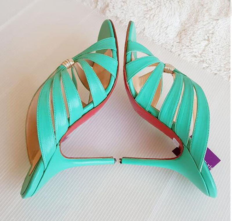 Luxury Designers Elegant Women Red Bottom High Heels Peep Toes Sandals Dress Shoes Genuine Leather Pumps Lady Wedding Sandal Turquoise Green, Black
Luxury Designers Elegant Women Red Bottom High Heels Peep Toes Sandals Dress Shoes Genuine Leather Pumps Lady Wedding Sandal Turquoise Green, Black