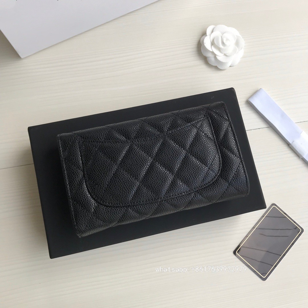 Hot sold 2021 bags Top quality genuinel leather luxurys Designers women wallets Classic womens wallet with box mens handbags purses credit card holder passport, Black
Hot sold 2021 bags Top quality genuinel leather luxurys Designers women wallets Classic womens wallet with box mens handbags purses credit card holder passport, Black