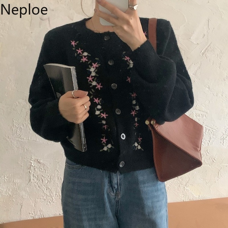 Neploe Embroidery Floral Sweates Women O-neck Knitted Cropped Cardigan Single Breasted Vintage Sueter Coat Woman Clothes 4H376 210422