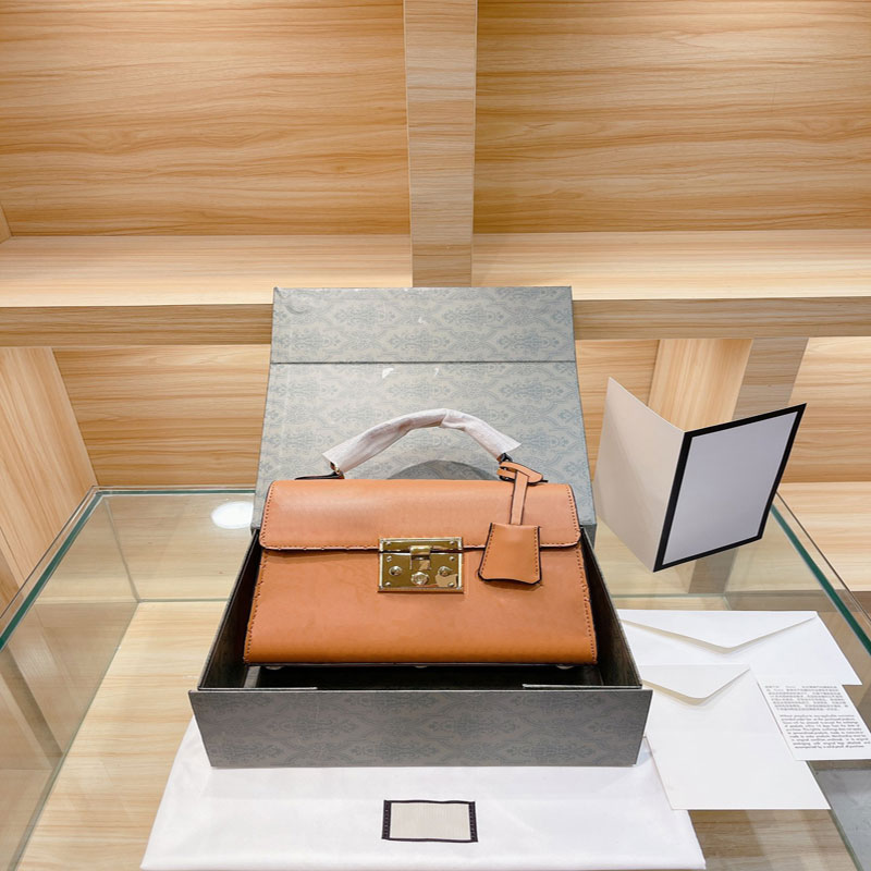 Fashion Handbags Women Leather Handbag Stylish Shoulder Bags Letter Printing Purses 28*20cm Socialite Luxury Shoulder Bag, Make up for difference
Fashion Handbags Women Leather Handbag Stylish Shoulder Bags Letter Printing Purses 28*20cm Socialite Luxury Shoulder Bag, Make up for difference