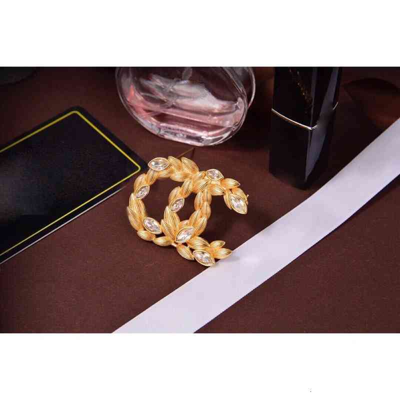 Geometric Wheat Ear Brooch Small Fragrance Style Personalized Pin Temperament Trend Fashion Home Accessories c