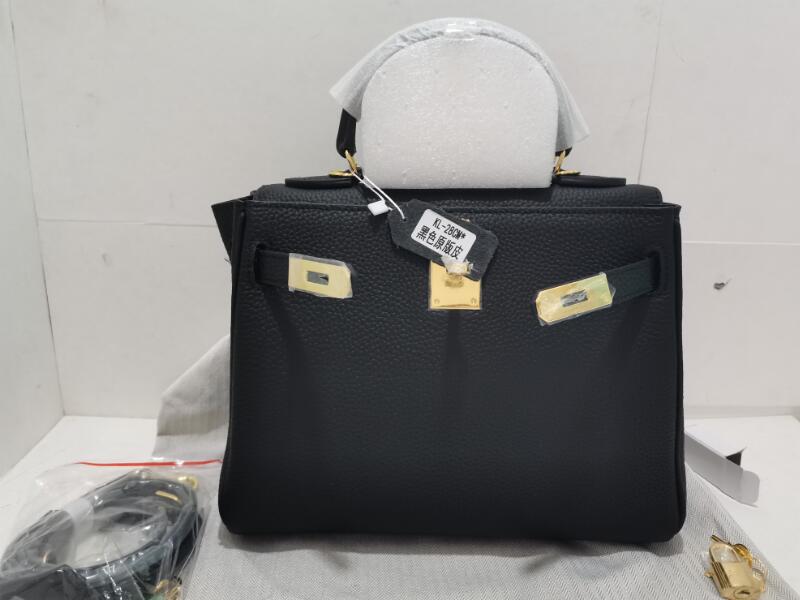 Realfine888 3A Kerry Bags 25-28-32cm Grainy Calfskin Leather Handbag with Dust bag, Kerry 3a_04
Realfine888 3A Kerry Bags 25-28-32cm Grainy Calfskin Leather Handbag with Dust bag, Kerry 3a_04