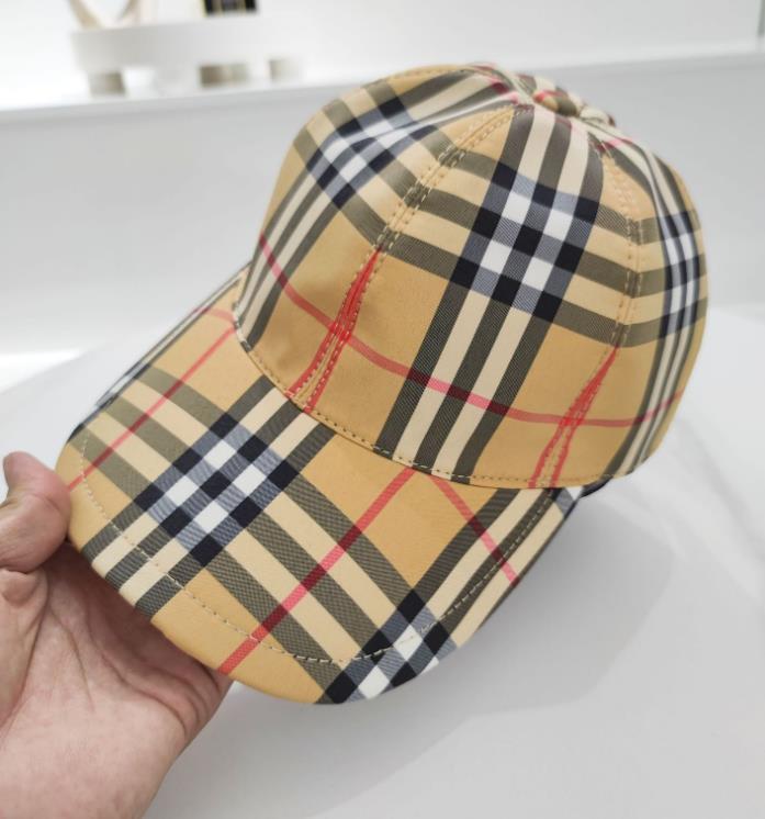 Fashion mens women sun Black stripe buckle hat Fitted Hats Baseball Multi-Colored Cap Bone Adjustable Snapbacks Sports ball Caps Men Free Drop, Extra shipping
Fashion mens women sun Black stripe buckle hat Fitted Hats Baseball Multi-Colored Cap Bone Adjustable Snapbacks Sports ball Caps Men Free Drop, Extra shipping