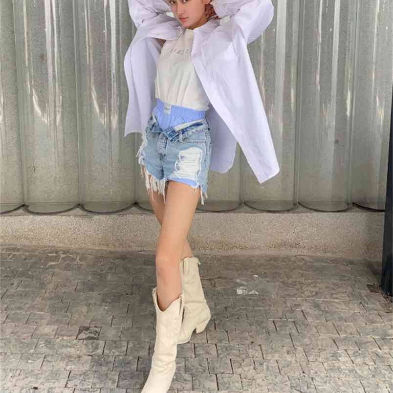110203 Summer Fashion Classic Letter Print Brand Luxury Design Feeling of Burr High Waist Versatile Casual Denim Shorts A2 210708
110203 Summer Fashion Classic Letter Print Brand Luxury Design Feeling of Burr High Waist Versatile Casual Denim Shorts A2 210708