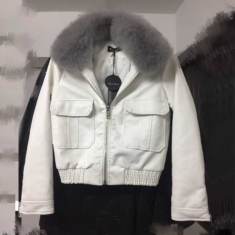 Women Winter Warm Faux Leather Jackets with Really Fur Collar Lady White Black Motorcycle & Biker Outerwear Coats 210601
Women Winter Warm Faux Leather Jackets with Really Fur Collar Lady White Black Motorcycle & Biker Outerwear Coats 210601