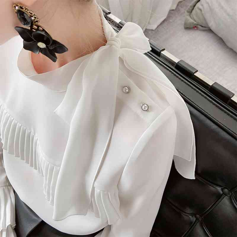 Dabuwawa Elegant Pleated Front Blouse Women Autumn Ruffle Sleeve Bow Neck Casual Solid Blouses Shirts Office Lady DT1CST005 210520