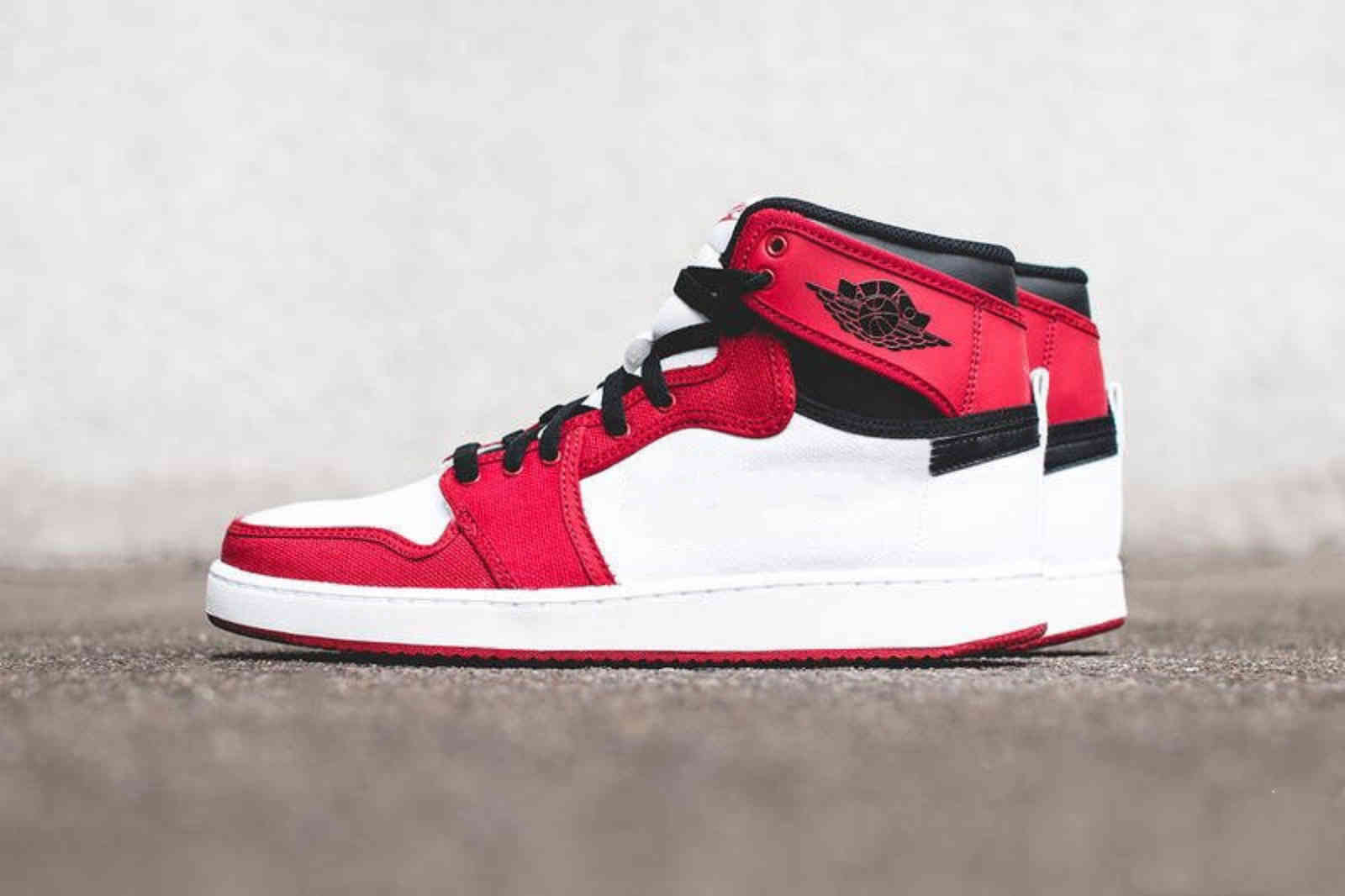 2021 Newest 1 KO Chicago Basketball Shoes 1s High-top Black White Red Men Women Canvas Leisure Sneakers TrainersGIDU
2021 Newest 1 KO Chicago Basketball Shoes 1s High-top Black White Red Men Women Canvas Leisure Sneakers TrainersGIDU