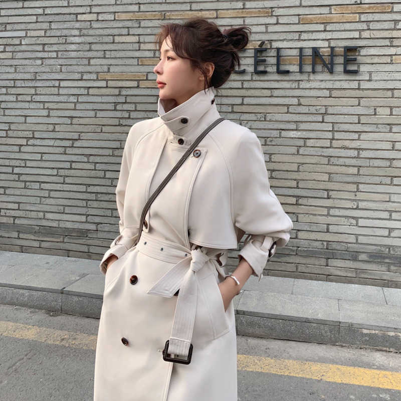 DEAT Trench Coat Women elegant Stand Collar With Belt Pick Hip Solid Beige High Street Autumn Fashion TU159 210820