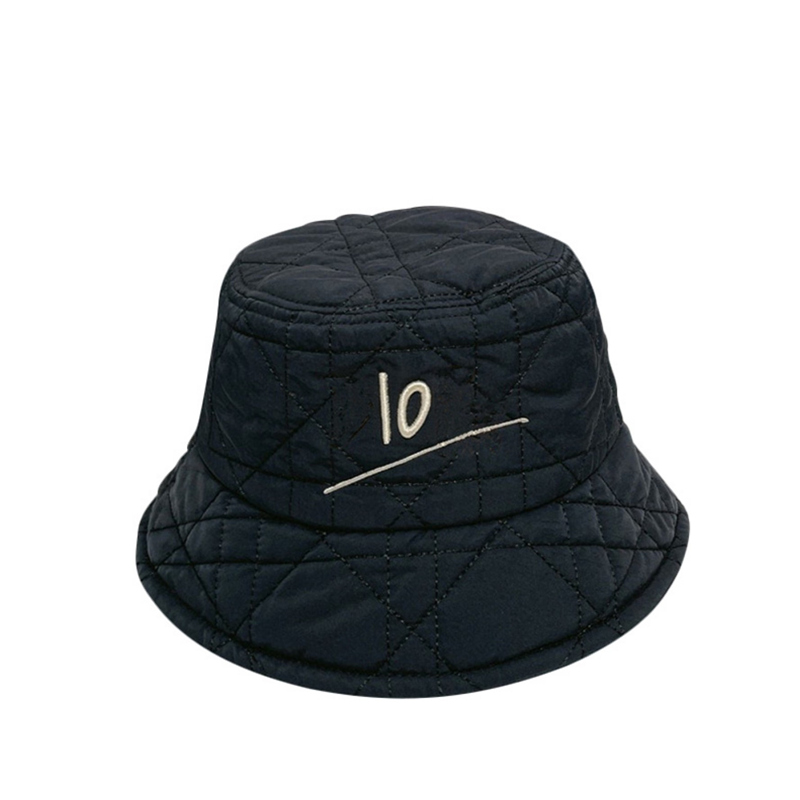 Designer Bucket Hat Winter Cotton Warm Windproof Caps Fashion Hats for Man Woman 2 Colors, C1
Designer Bucket Hat Winter Cotton Warm Windproof Caps Fashion Hats for Man Woman 2 Colors, C1