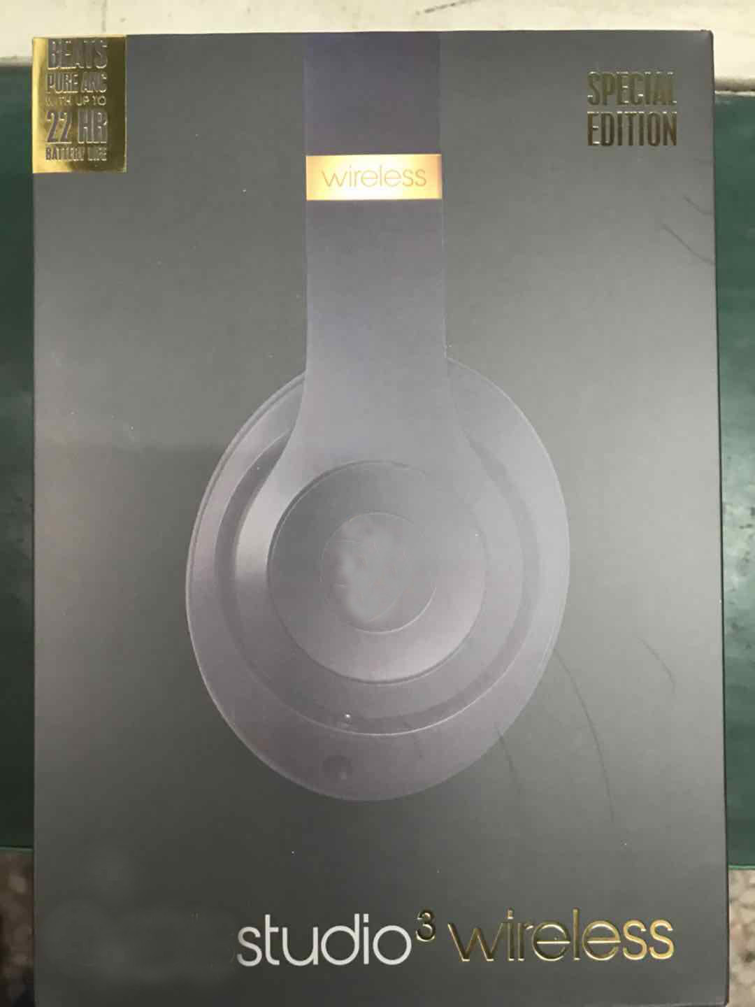 2021 Brand w1 chip stu 3 Wireless headphones Bluetooth Earphones headset Deep Bass with retail box, White
2021 Brand w1 chip stu 3 Wireless headphones Bluetooth Earphones headset Deep Bass with retail box, White