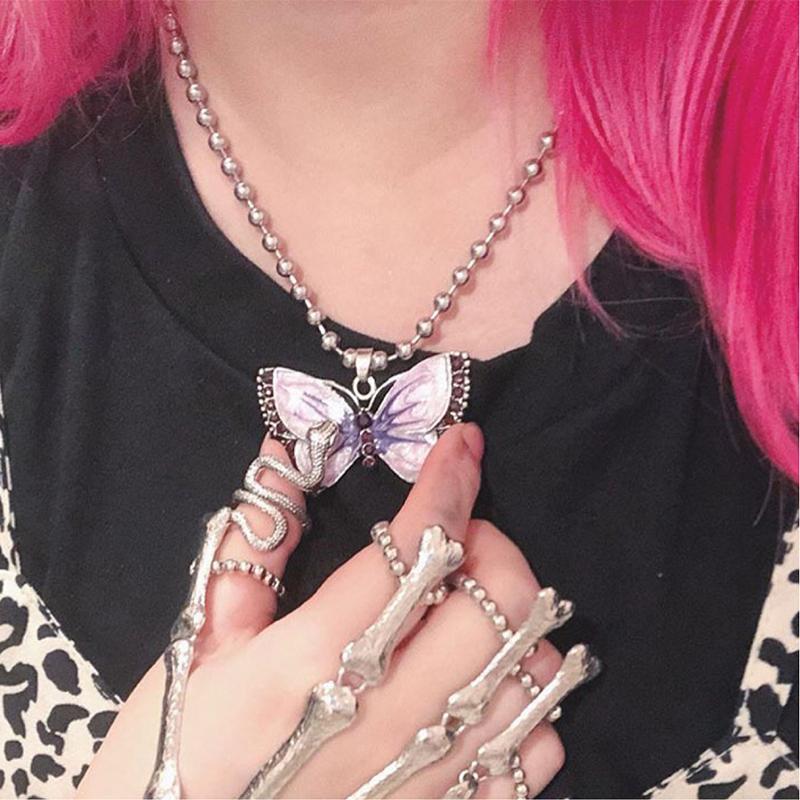 Pendant Necklaces Punk Vintage Butterfly Necklace For Women 2021 Y2K Fashion Simple Metal Female Chain
Pendant Necklaces Punk Vintage Butterfly Necklace For Women 2021 Y2K Fashion Simple Metal Female Chain