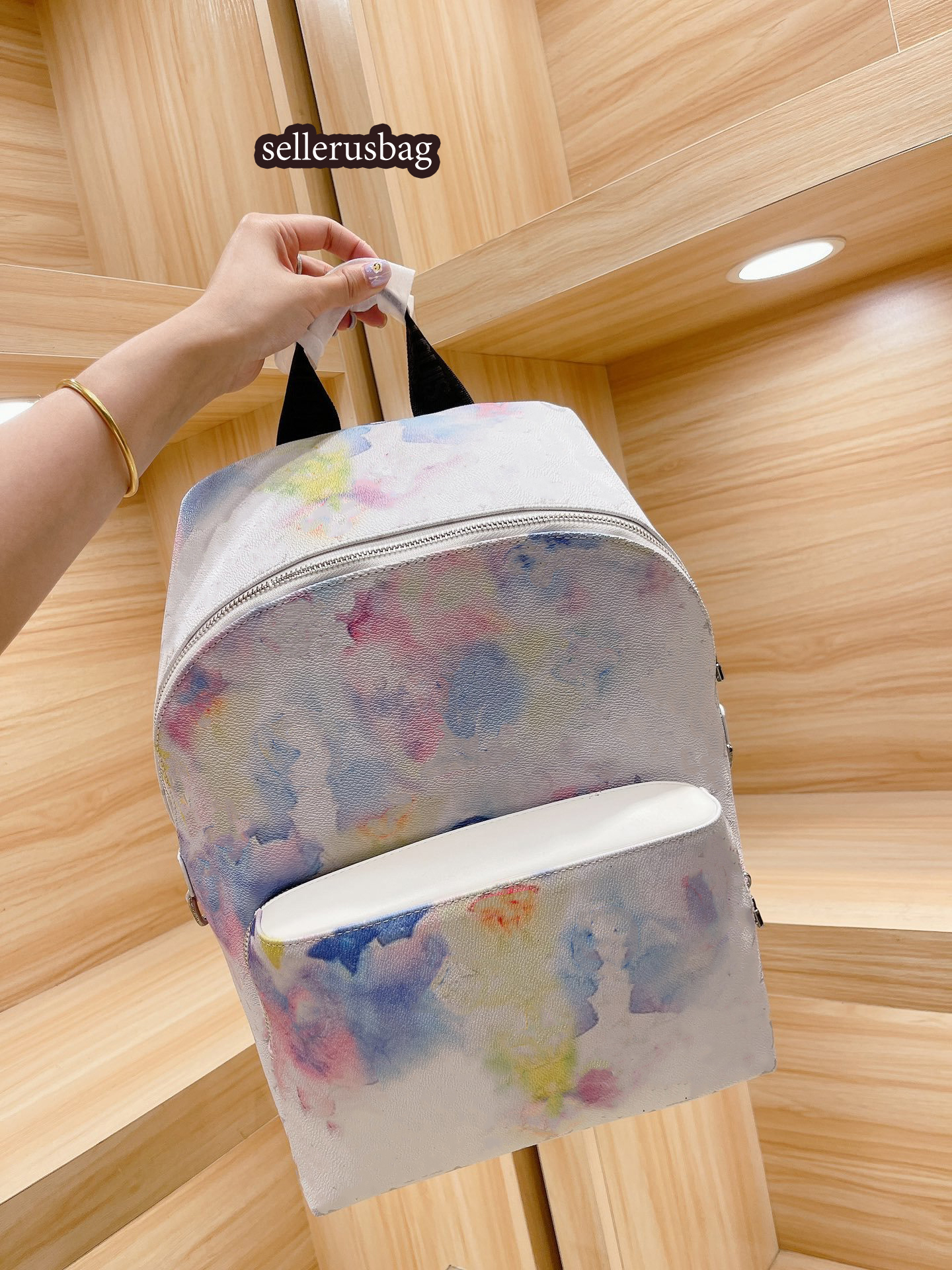 Backpack Luxurys Designers Backpacks Mens Women Travel Luggage Shoulder Bag Fashion Large Capacity Duffle Bags Designer Handbags Purses
Backpack Luxurys Designers Backpacks Mens Women Travel Luggage Shoulder Bag Fashion Large Capacity Duffle Bags Designer Handbags Purses
