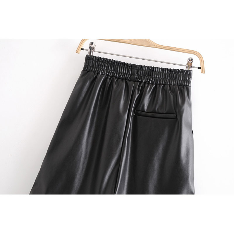 Faux Leather Casual Shorts High Waist Women's Western Style Fashion Elastic Waist Loose Black Chic Female PU shorts 210507