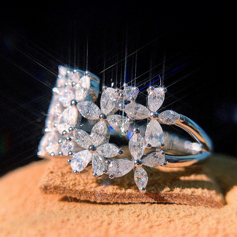 Sparkling 925 Sterling Silver Marquise Cut Moissanite Diamond Rings Party Women Wedding Leaf Band Ring Gift Hip Hop Jewelry