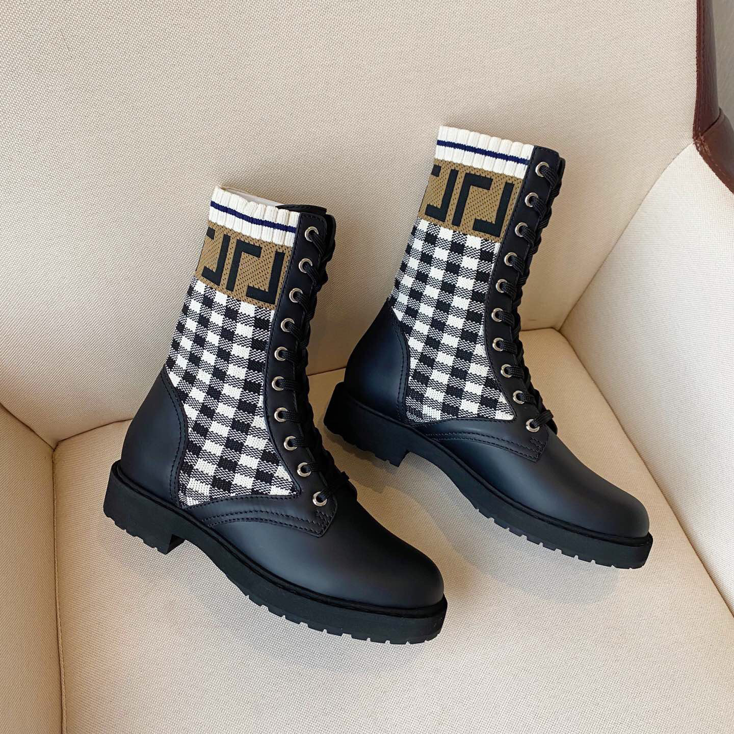 Check knitted sock-style flats Ankle biker boots Rockoko logo-jacquard stretch-knit and leather combat Booties for women luxury designer shoes factory footwear
Check knitted sock-style flats Ankle biker boots Rockoko logo-jacquard stretch-knit and leather combat Booties for women luxury designer shoes factory footwear