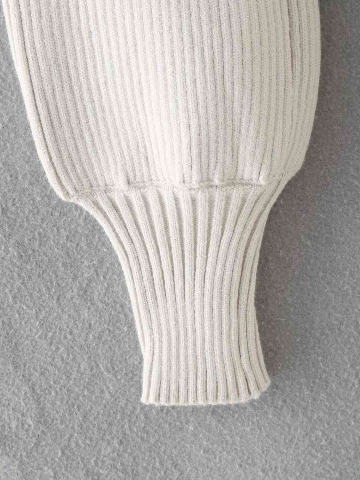 Women Sweater Lantern Sleeve Turtleneck Pullovers Irregular Sexy White Knitting Tops 210513