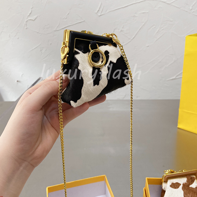 Nano First Crossbody Coin Bags Latest Super Mini Small Poison Clip Bag Horsehair Texture Clutch Child Cute Purses Autumn Arrival, With box
Nano First Crossbody Coin Bags Latest Super Mini Small Poison Clip Bag Horsehair Texture Clutch Child Cute Purses Autumn Arrival, With box