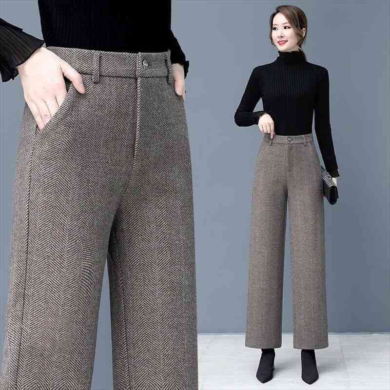 autumn winter woolen suit thick women capris warm trousers high waist loose wide leg straight casual ol lady harem, Black;white
autumn winter woolen suit thick women capris warm trousers high waist loose wide leg straight casual ol lady harem, Black;white