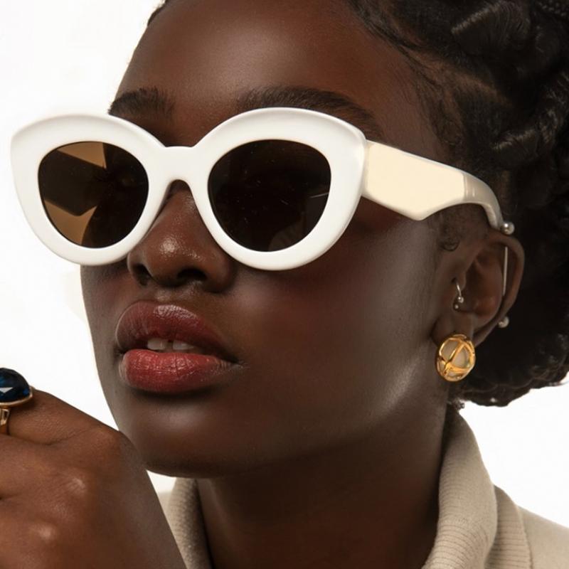 Sunglasses Vintage Flower Print Candy Color Round Cat Eye For Women Gradient White Black Sun Glasses Uv400
Sunglasses Vintage Flower Print Candy Color Round Cat Eye For Women Gradient White Black Sun Glasses Uv400