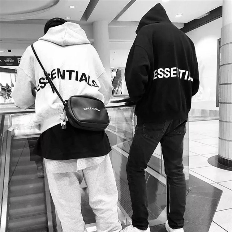 ESSENTIALS Hooded Hoodies Mens Womens Fashion Streetwear Pullover Sweatshirts Loose Hoodies Lovers Tops Clothing, Black
ESSENTIALS Hooded Hoodies Mens Womens Fashion Streetwear Pullover Sweatshirts Loose Hoodies Lovers Tops Clothing, Black