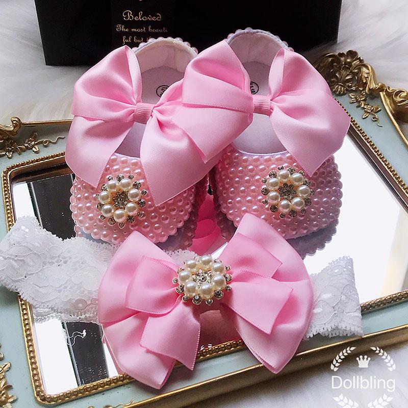 First Walkers Dollbling Pink Pears Girls Baby Shoes Kids Designer Born Gift Happy Years Baptism
First Walkers Dollbling Pink Pears Girls Baby Shoes Kids Designer Born Gift Happy Years Baptism