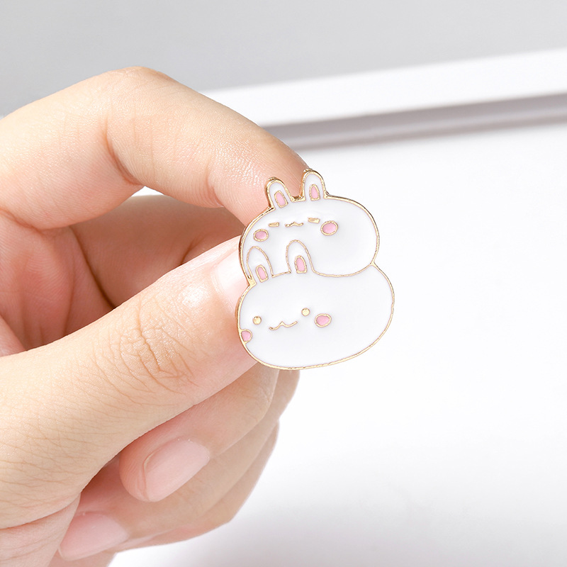 Korean Cute White Rabblit Brooches Student Cartoon Anti Light Buckle Badge For Children Alloy Enamel Animal Cowboy Backpack Pins Fashion Accessories
Korean Cute White Rabblit Brooches Student Cartoon Anti Light Buckle Badge For Children Alloy Enamel Animal Cowboy Backpack Pins Fashion Accessories