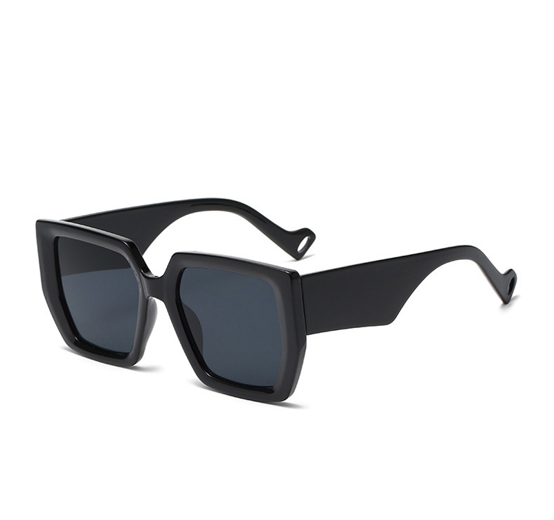 Fashion trendy square big frame high-quality men and women sunglasses personality glasses driving beach sunshade sun glasses with packaging box
Fashion trendy square big frame high-quality men and women sunglasses personality glasses driving beach sunshade sun glasses with packaging box