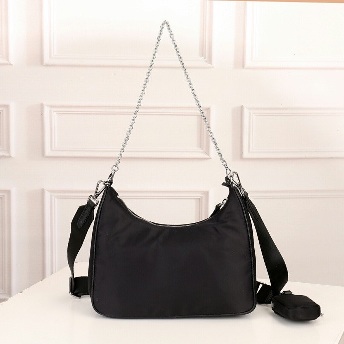 Single Shoulders Bag Handbags Women Purse Old Flower Patchwork Letter Color Removable Shoulder Strap Interior Zipper Hasp Grain Leather, 01
Single Shoulders Bag Handbags Women Purse Old Flower Patchwork Letter Color Removable Shoulder Strap Interior Zipper Hasp Grain Leather, 01