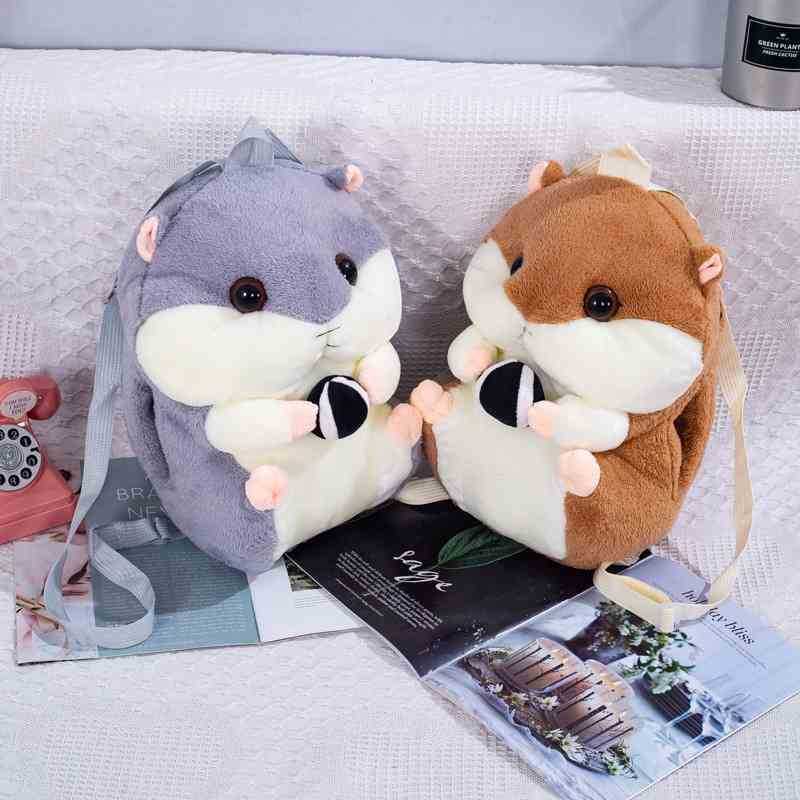 Creative hamster warm hand treasure plush toy insert backpack women's 2019 winter new gift
Creative hamster warm hand treasure plush toy insert backpack women's 2019 winter new gift