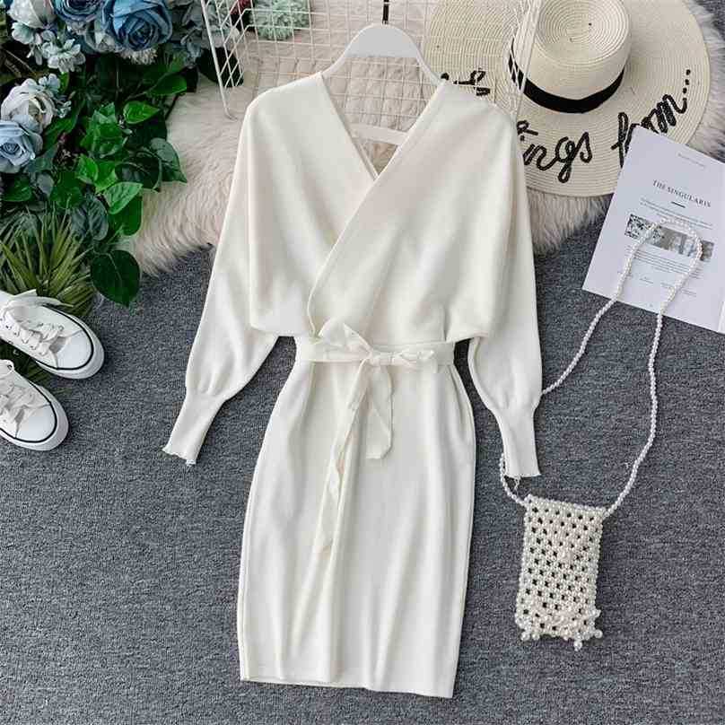 Women Spring Autumn Dress Vestidos Fashion Sexy V Neck Pullover Sweater Dresses Ladies Slim Bawting Sleeve Knitted Robe 210525
Women Spring Autumn Dress Vestidos Fashion Sexy V Neck Pullover Sweater Dresses Ladies Slim Bawting Sleeve Knitted Robe 210525