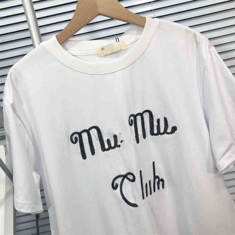 Miu family letter embroidery short T-shirt 2021 summer new loose fashion half sleeve round neck top, White
Miu family letter embroidery short T-shirt 2021 summer new loose fashion half sleeve round neck top, White