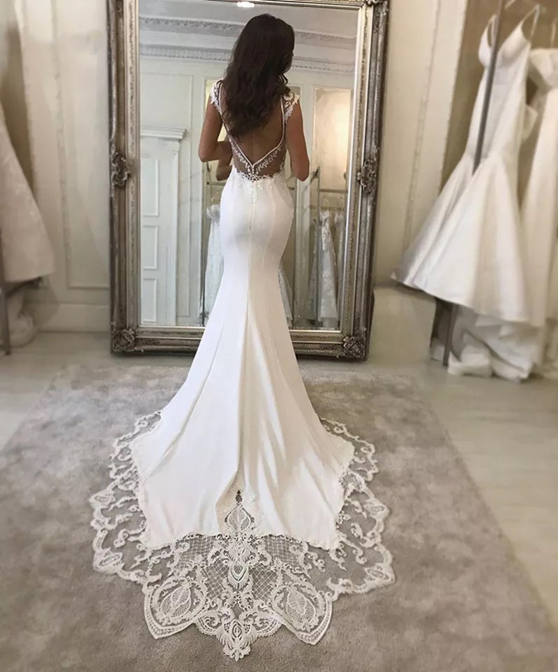 Charming Deep V-Neck Mermaid Wedding Dresses 2022 Cap Sleeve Lace Appliques Backless Formal Satin Bridal Gowns Long Sweep Train Reception Boho Beach B
