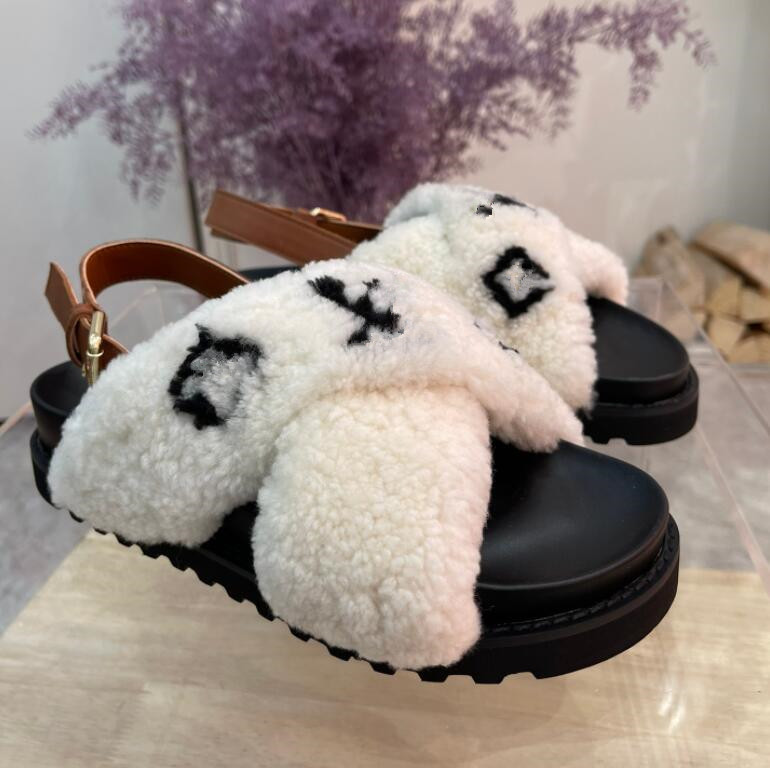 Furry women's Paseo flat comfort metal chain sandal slipper designer fashion luxury elegant simple material mules shoes comfortable, Grey
Furry women's Paseo flat comfort metal chain sandal slipper designer fashion luxury elegant simple material mules shoes comfortable, Grey