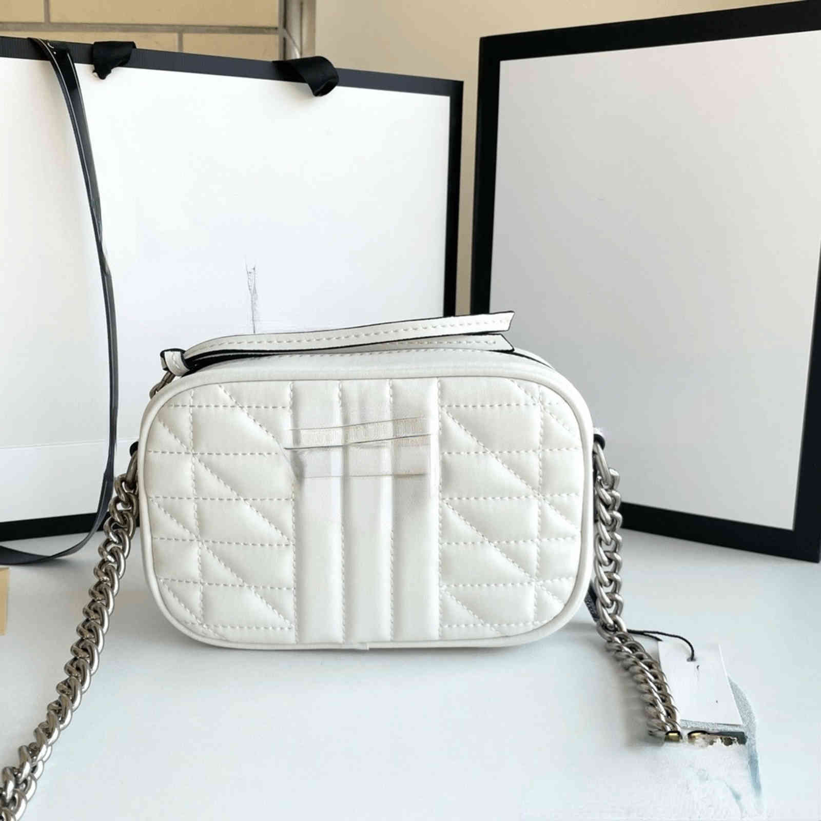 Shoulder Camera Bags Women Handbag Female White leather Fashion texture contracted 1111
Shoulder Camera Bags Women Handbag Female White leather Fashion texture contracted 1111