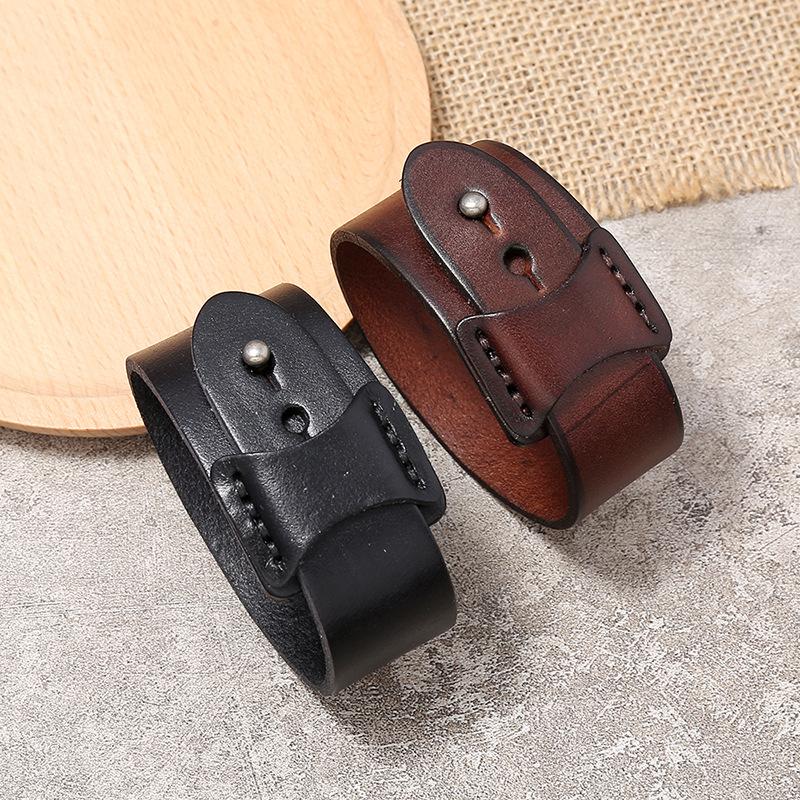 Men's Bracelet Fashion Retro Cowhide Leather Charm Creative Bracelets, Golden;silver
Men's Bracelet Fashion Retro Cowhide Leather Charm Creative Bracelets, Golden;silver