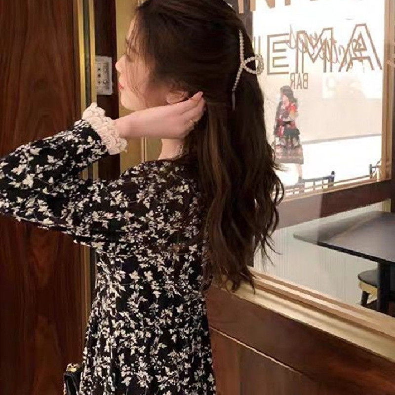 French Vintage Floral Dress Women Long Sleeve Lace V-Neck Elegant Dress Korean Sweet Flower Dress Female Spring 210521