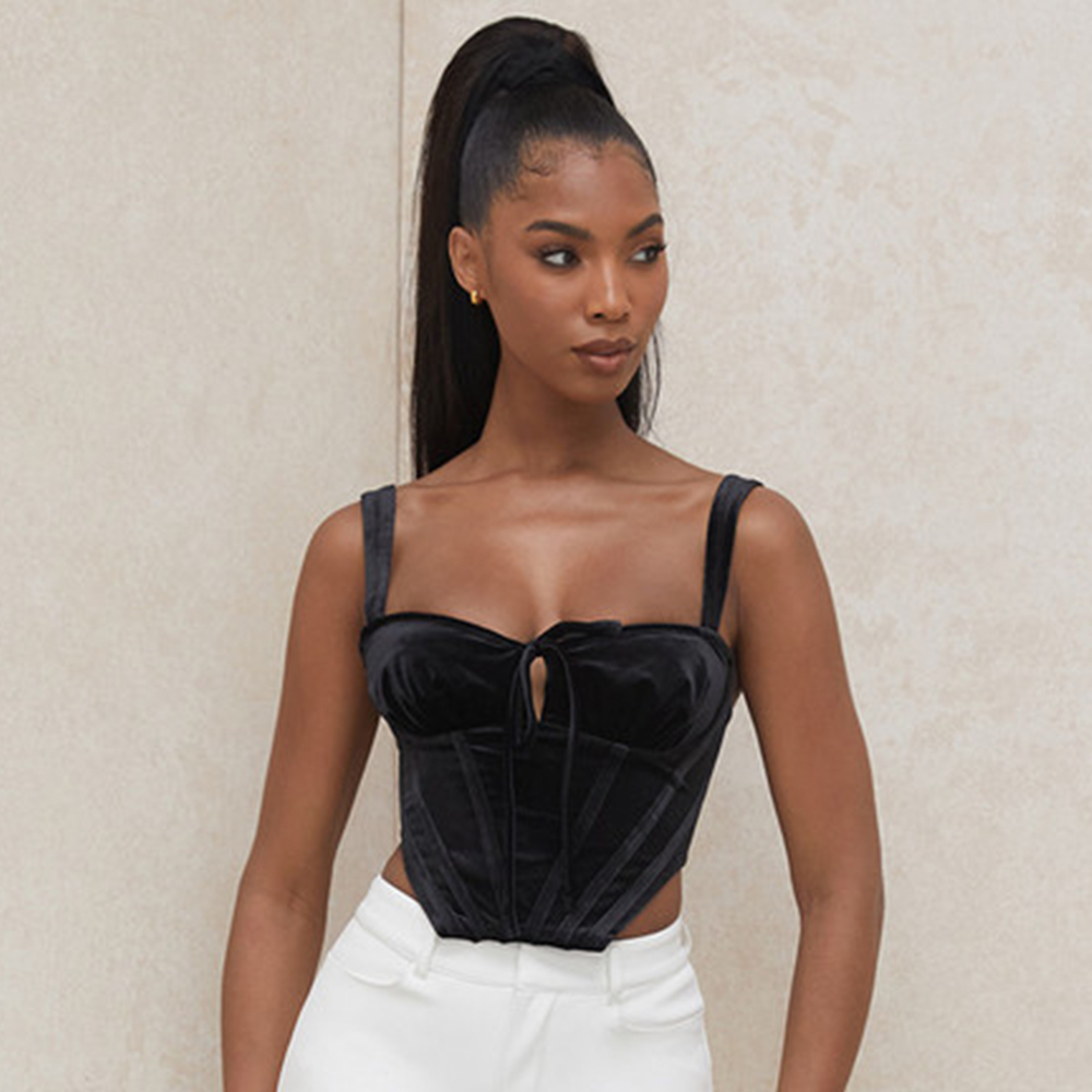 Summer Women Spaghetti Strap Mini Tops Sexy Black Velvet Sleeveless Celebrity Evening Party Outwear Crop Lady Top 210423