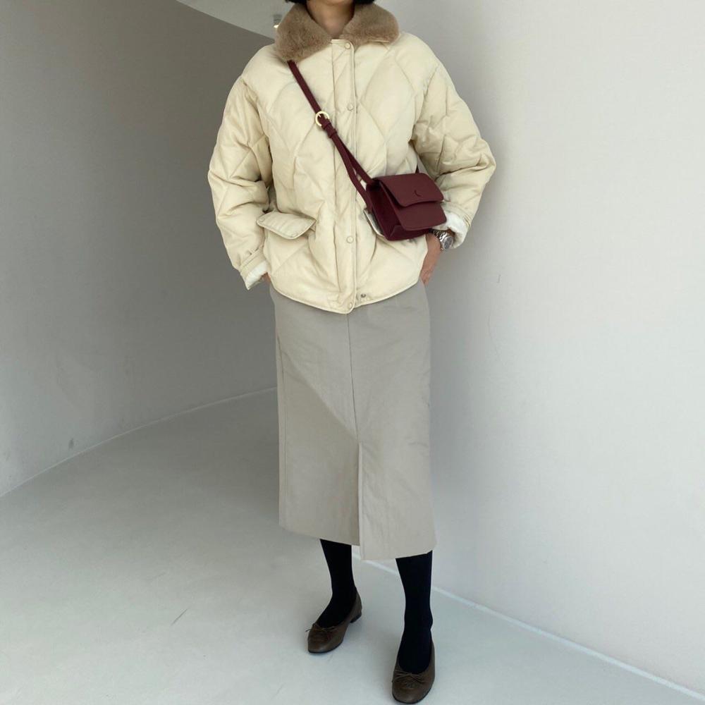 OL Faux Fur Collar Female Coat Winter Jacket Thick Warm Women Parkas Vintage Elegant Solid Single-breasted Parka 210421