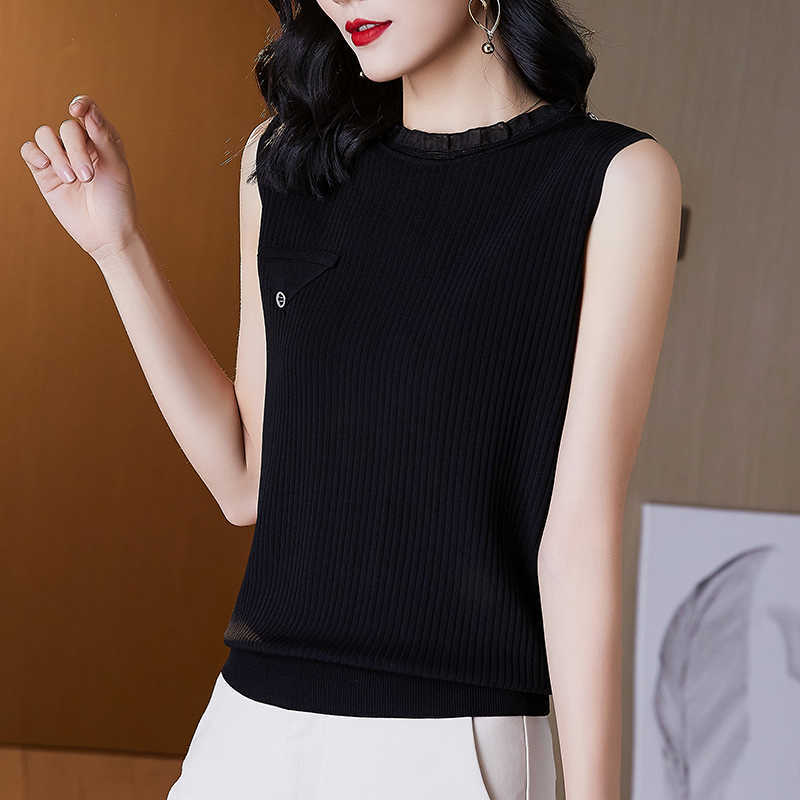 Korean Women's Shirt Knitted Blouses for Women Sleeveless Female Top White O-neck Blouse Woman Basic 210604