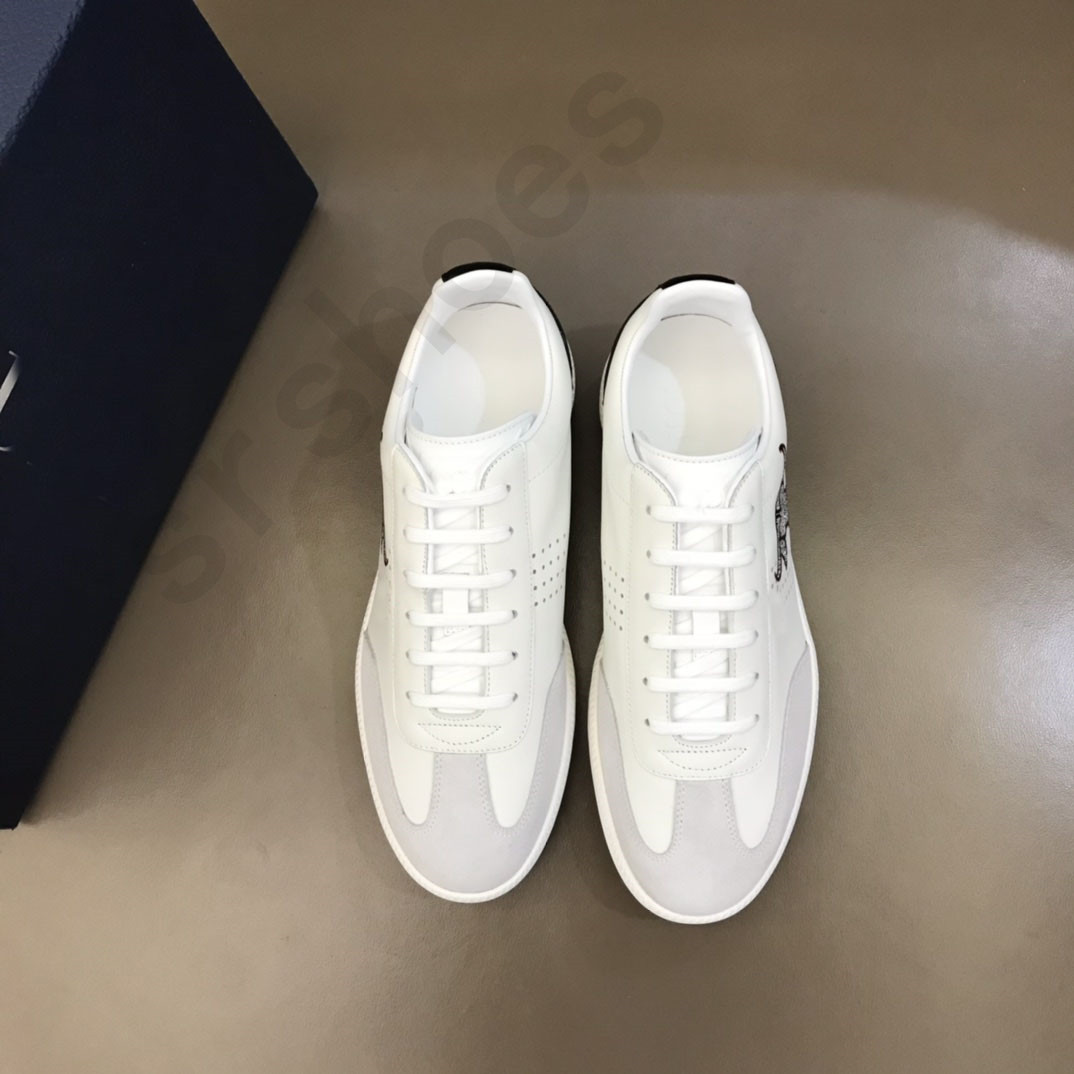 Luxury B01 Daniel Arsham Designer Soft Calfskin Low sports Shoes Black white denim blue Trainer Hommes Design Classical leather Men WMS Casual sneaker size 38-44, Other
Luxury B01 Daniel Arsham Designer Soft Calfskin Low sports Shoes Black white denim blue Trainer Hommes Design Classical leather Men WMS Casual sneaker size 38-44, Other