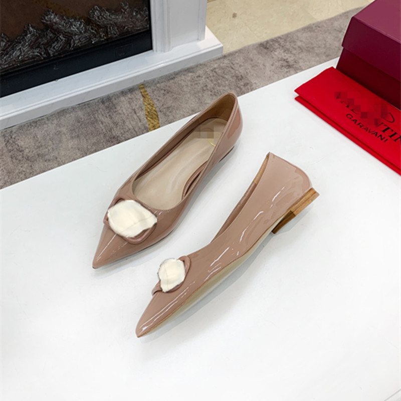 2021 women's dress shoes, 1.0cm4.0cm7.0cm three heel options, real leather upper and sole, enjoy the ultimate luxury, Red
2021 women's dress shoes, 1.0cm4.0cm7.0cm three heel options, real leather upper and sole, enjoy the ultimate luxury, Red