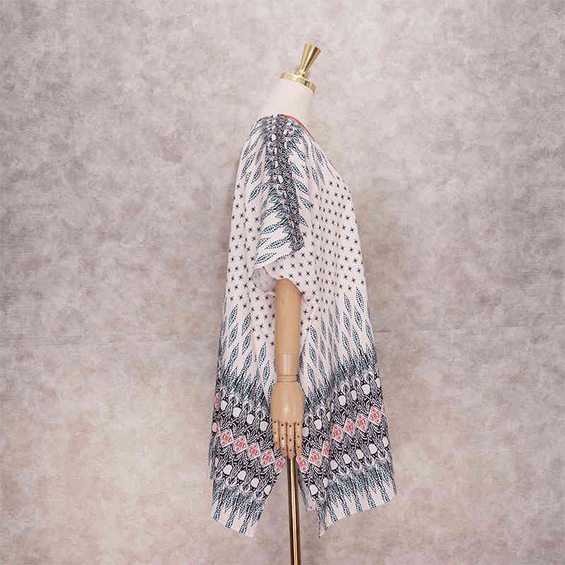 Bohemian Printed Bikini Cover-ups Plus Size V-neck Batwing Sleeve Summer Tops Women Beach Wear Swim Suit Cover Up Q1231 210420