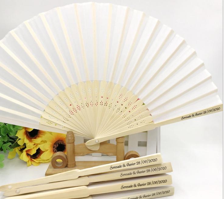 2021 Personalized Wedding Favors and Gifts for Guest Silk Fan Cloth Wedding Decoration Hand Folding Fans + Printing