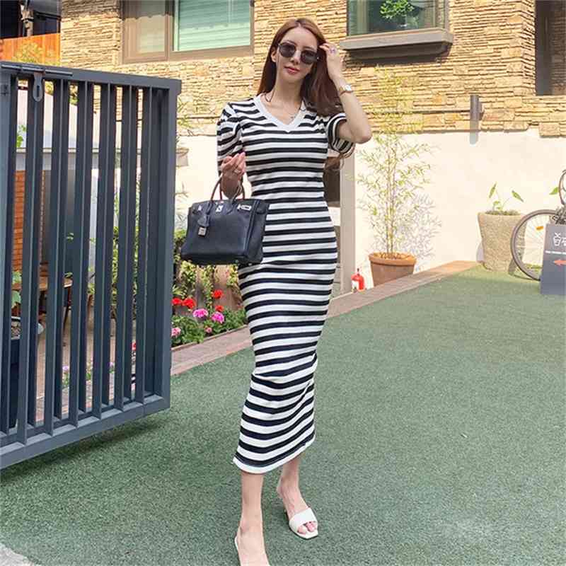 Elegant Casual Stripe Long Dress Summer Fashion Women's V-Neck Puff Short Sleeve Bodycon Sexy Split Slim 210519