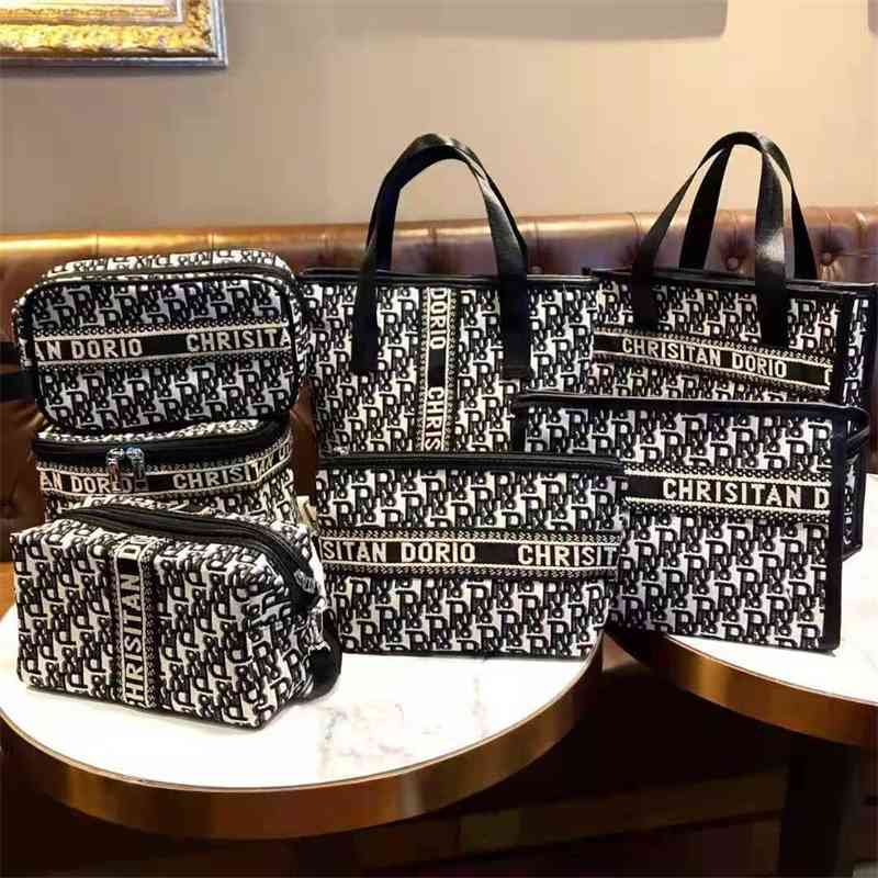 New style in leisure fashion canvas large capacity Mommy shopping hand carry bag, R letter 1841
New style in leisure fashion canvas large capacity Mommy shopping hand carry bag, R letter 1841