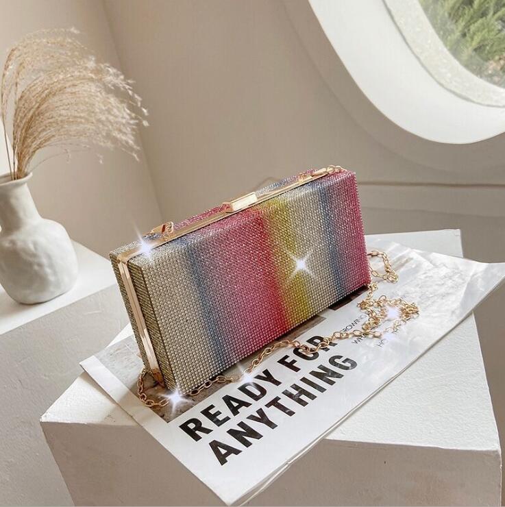 Factory wholesale women handbag fashion Diamonds dinner bag sweet lady striped womens handbags street trend personality Diamondss chain bags, C(boutique box)
Factory wholesale women handbag fashion Diamonds dinner bag sweet lady striped womens handbags street trend personality Diamondss chain bags, C(boutique box)